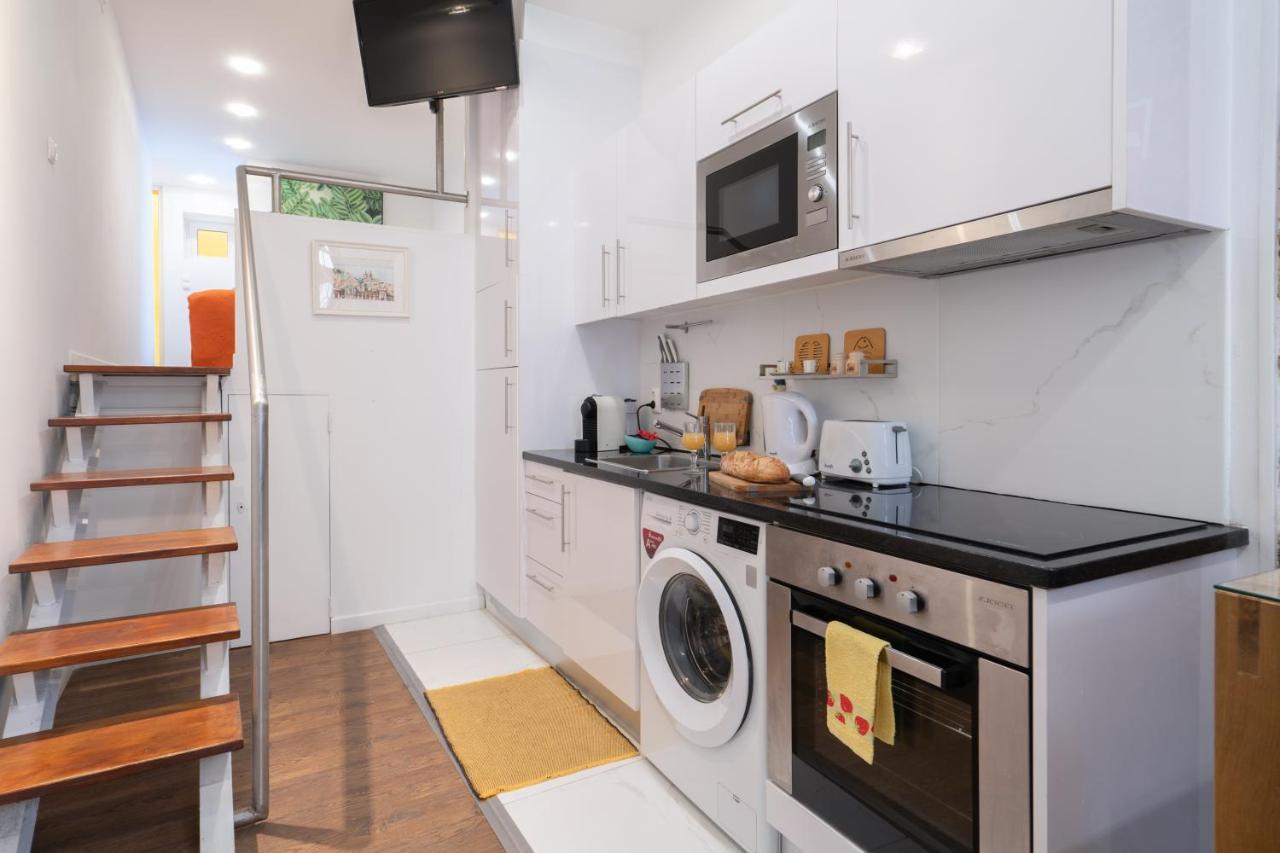 Central Apartamento 0 Ac Metro Nearby Porto Kültér fotó